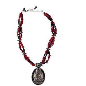 Chicos red black beaded stone chip necklace with pendant Indian god 18"